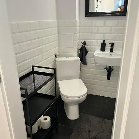 Stylowe Mieszkanie W Kolobrzegu